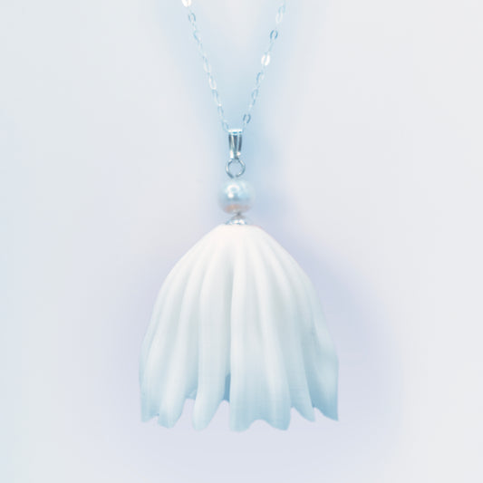 CORALINE Necklace - PEARL