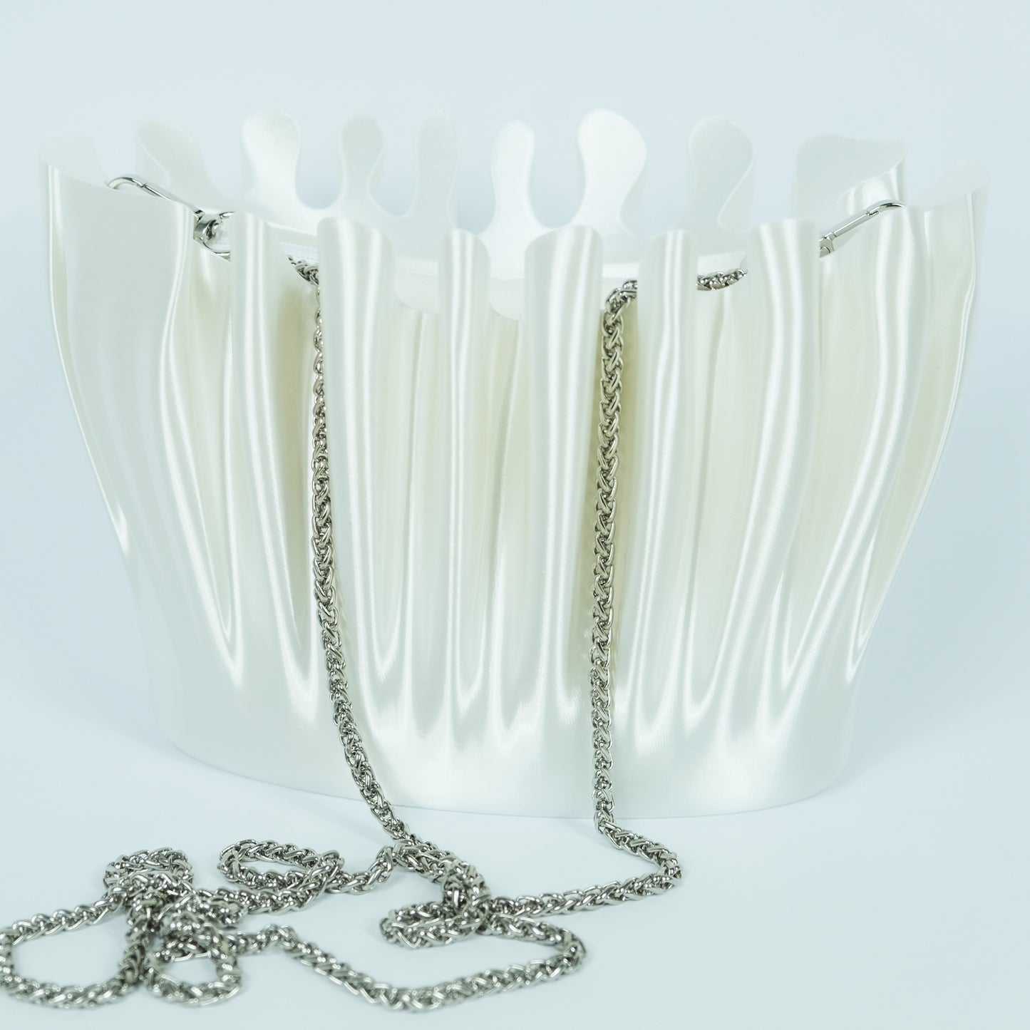 CORALINE Clutch - PEARL